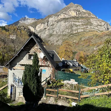 Maison Et Et Jardin